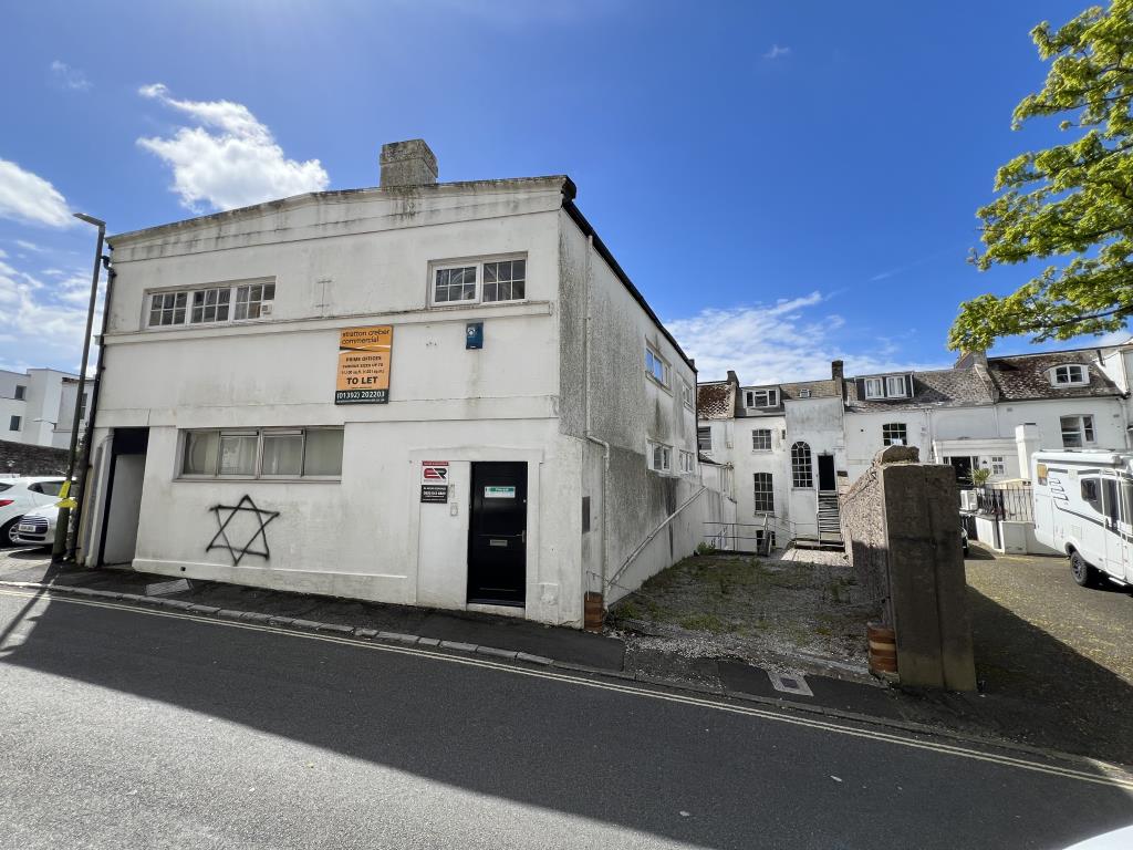 Lot: 89 - SUBSTANTIAL RESIDENTIAL DEVELOPMENT WITH OUTSTANDING VIEWS PLANNING FOR TWELVE APARTMENTS - Rear of 48-50 The Terrace this is 5 Montpellier Rd and parking